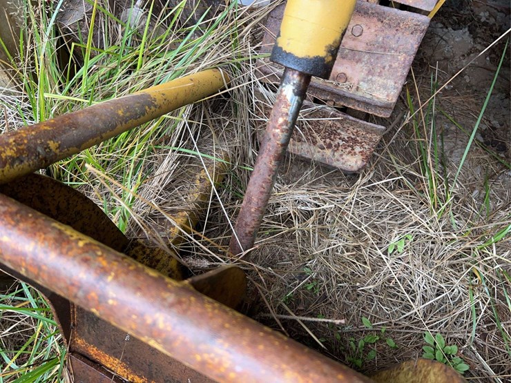 atc-terratrac-gt-30-crawler-image-47