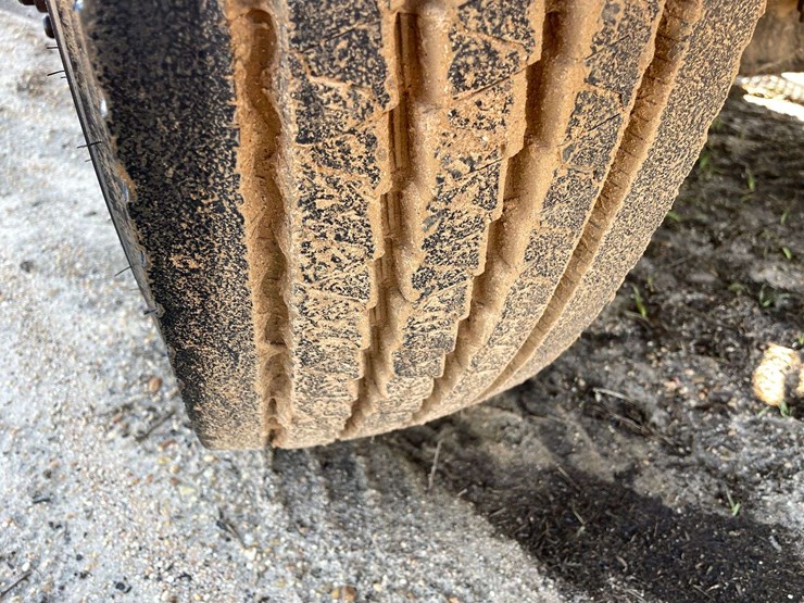 2007-international-durastar-4200-image-27