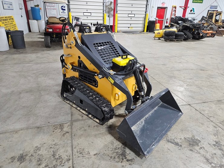 #691-•-2026-zjg-zj380-mini-skid-steer-image-7