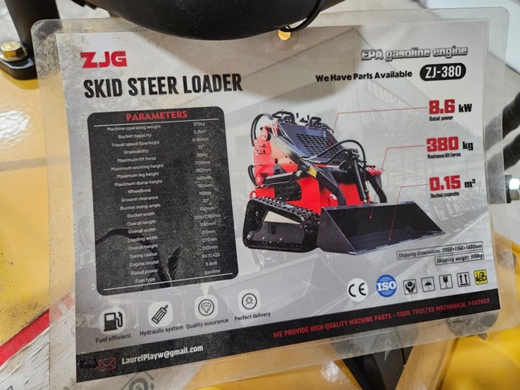 chevrolet-1ton-image-23