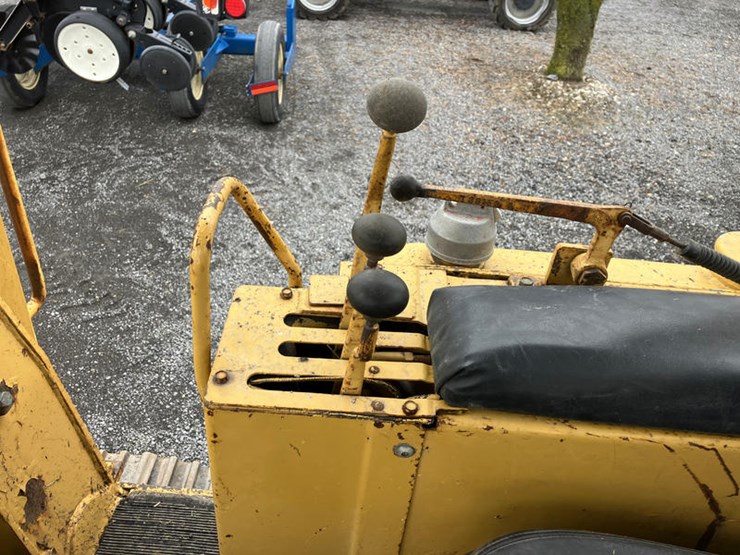 caterpillar-941-image-19