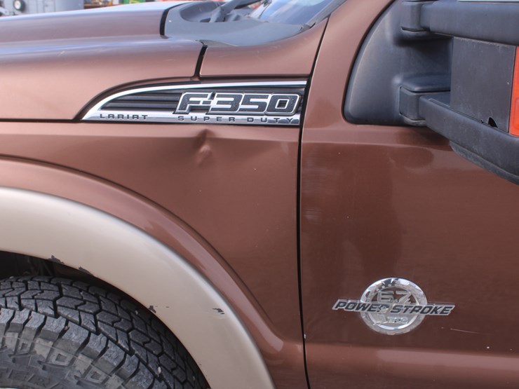 2011-ford-f250-lariat-image-44