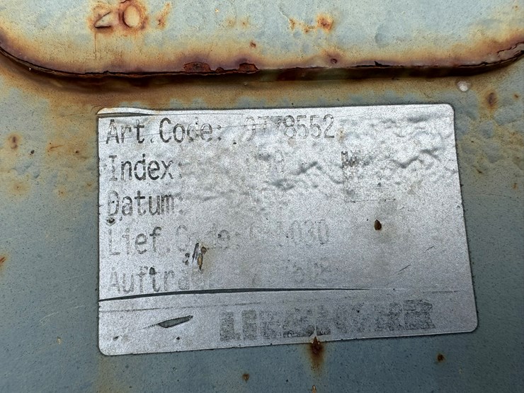 #3277-•-2016-liebherr-542-wheel-loader-w/-plow-and-chains-image-73