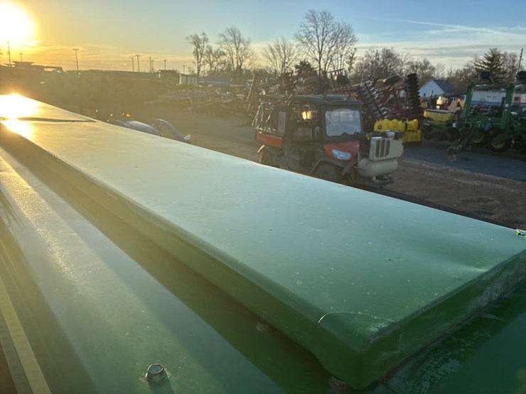 john-deere-750-image-33