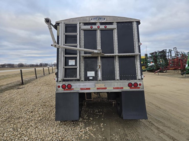 2004-merritt-grain-hopper-image-15