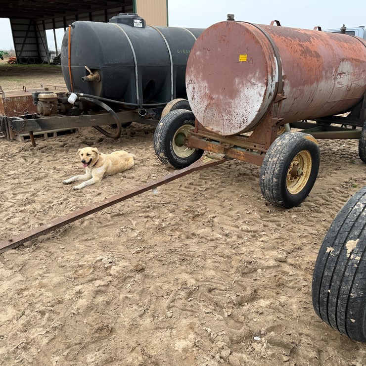 #41260 • ~600 gallon Fuel Wagon