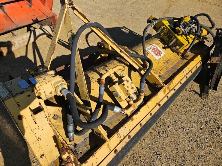 #640-•-tiger-91"-flail-mower-image-12