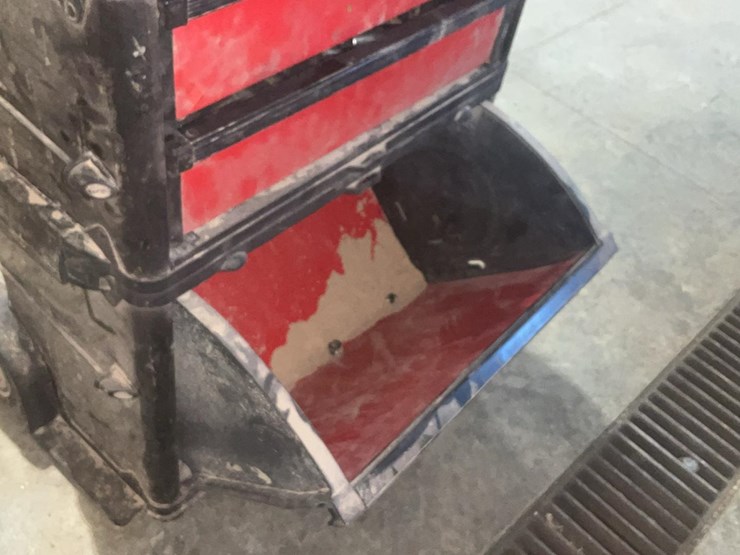 #111-•-stanley-packout-on-wheels-image-7