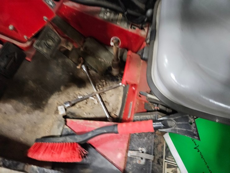 toro-groundsmaster-328d-image-26