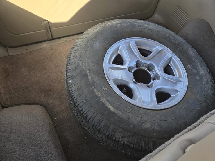 2000-toyota-4-runner-limited-image-16