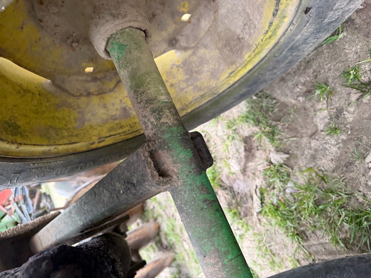 john-deere-25-image-15