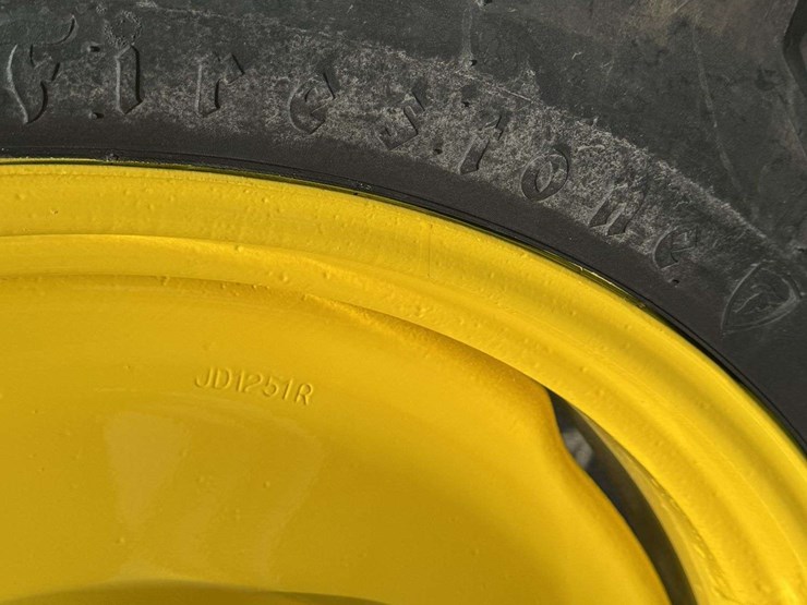 john-deere-h-image-38