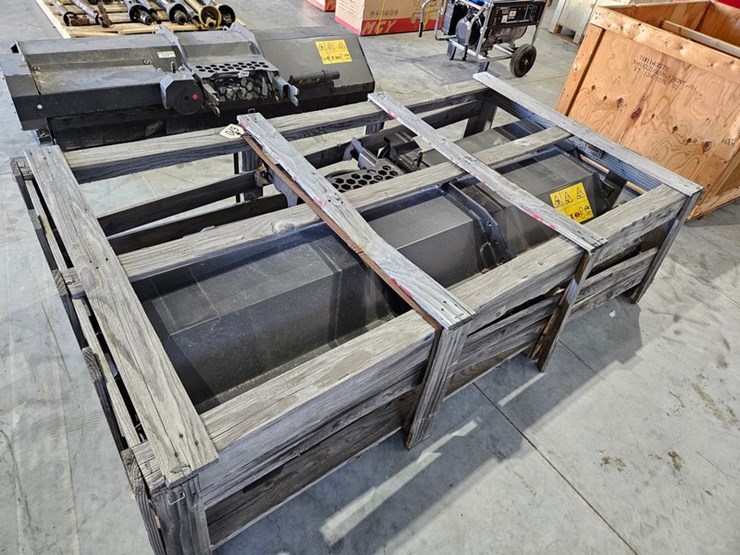 #670-•-bobcat-72"-front-mount-flail-mower-image-3