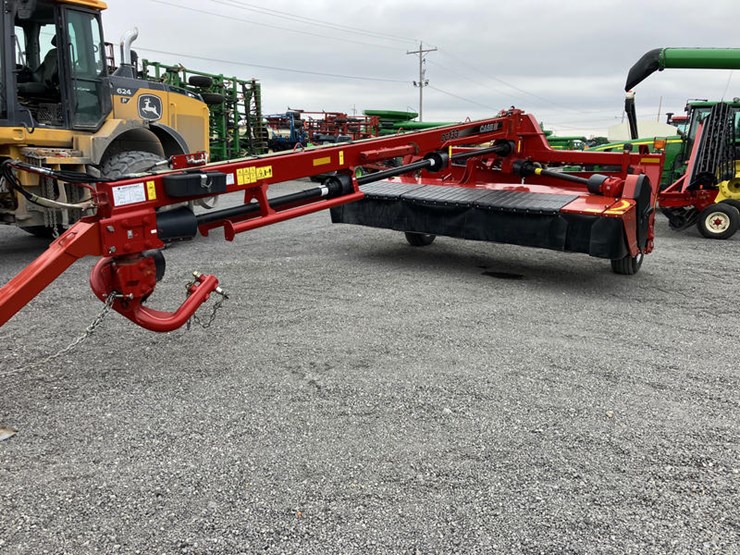 2018-case-ih-dc133-image-14