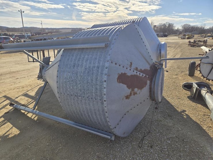 #196-•-1-ton-bulk-bin-image-5