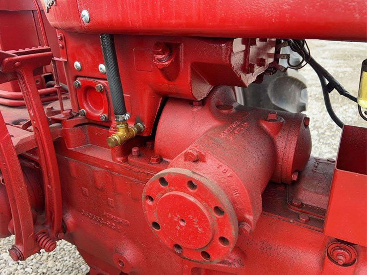 farmall-300-image-27