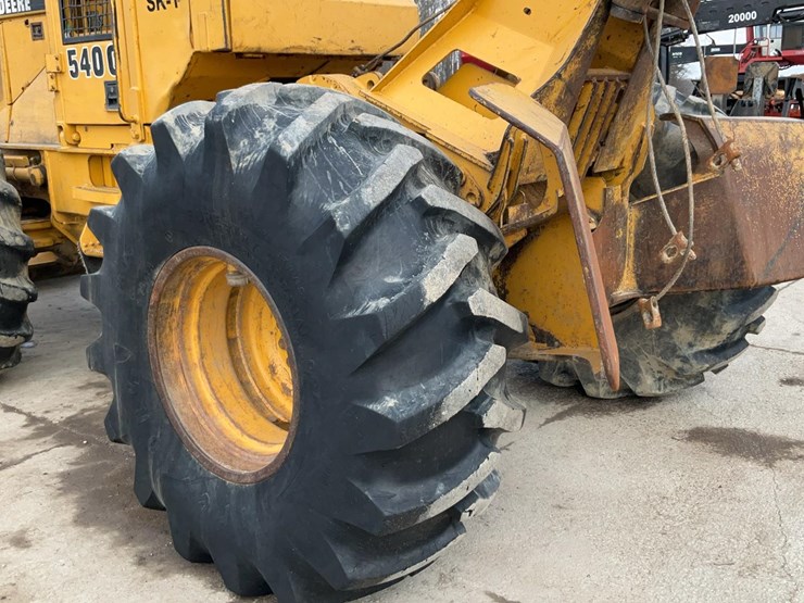 1997-deere-540g-image-40