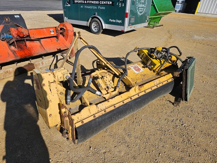 #640-•-tiger-91"-flail-mower-image-3