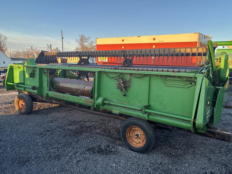 1988-john-deere-920-image-11