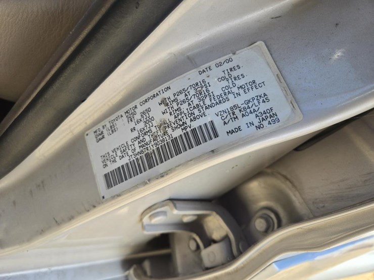 2000-toyota-4-runner-limited-image-19