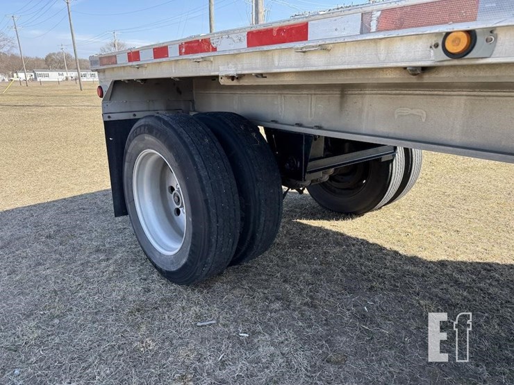 1995-benson-flatbed-image-12