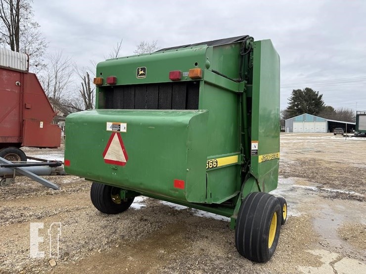 1997-john-deere-566-image-3