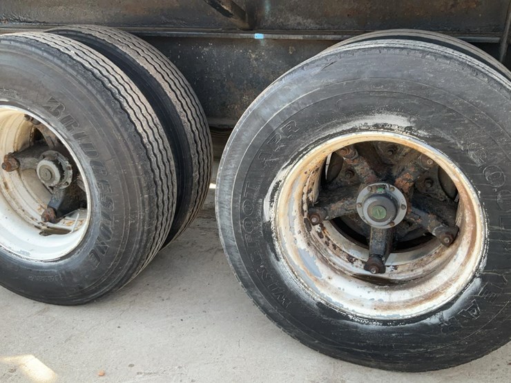 1993-hood-20000-image-48