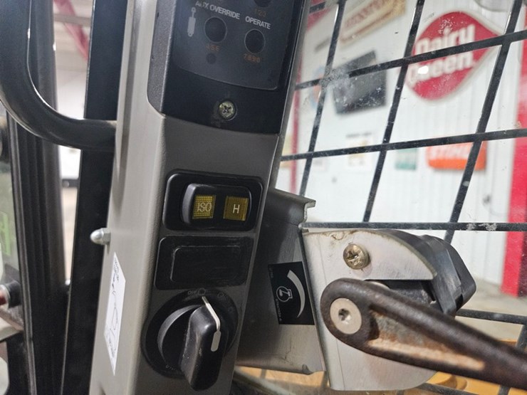 2017-case-tr340-image-34