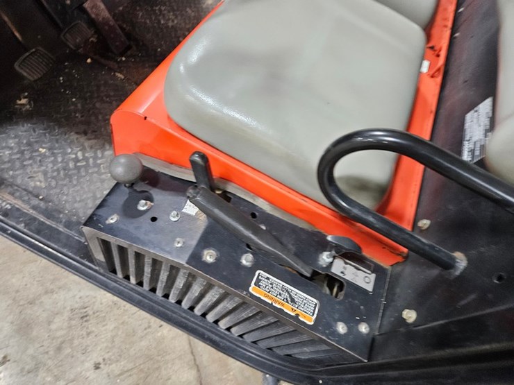 cushman-turf-truckster-image-30