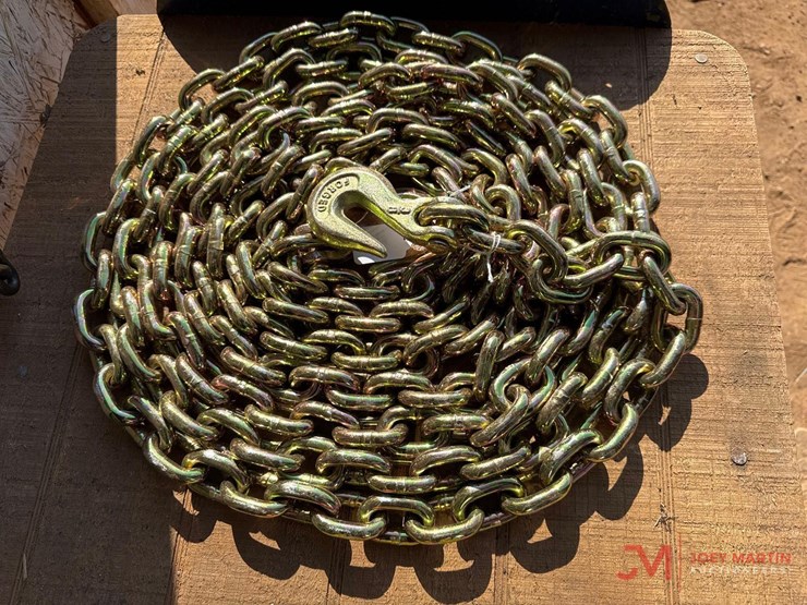 new-3/8"-chain-w/-2-hooks-image-1