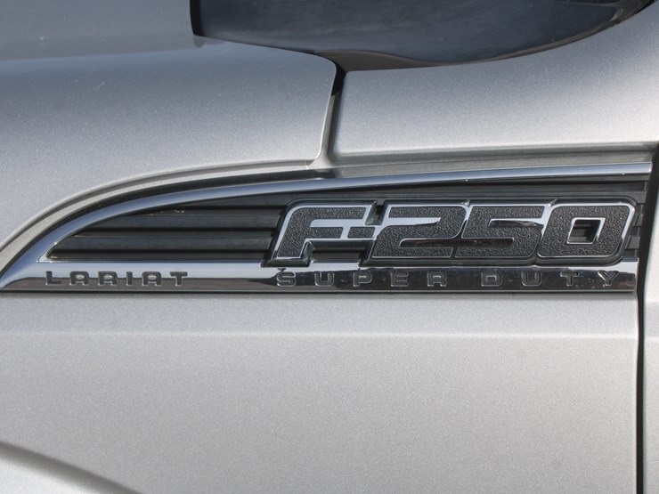 2013-ford-f350-image-24