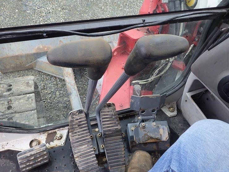 takeuchi-tb280fr-image-41