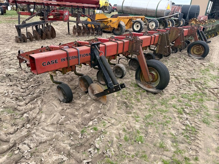 case-ih-1830-image-2