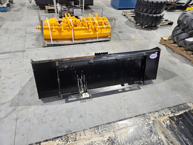 #707-•-2026-swict-66"-skid-steer-bucket-image-4