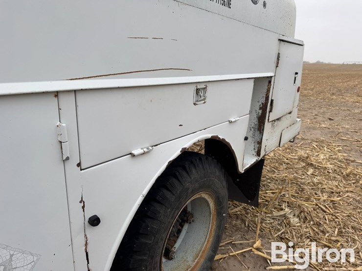 1982-chevrolet-c70-s/a-fuel-truck-image-15