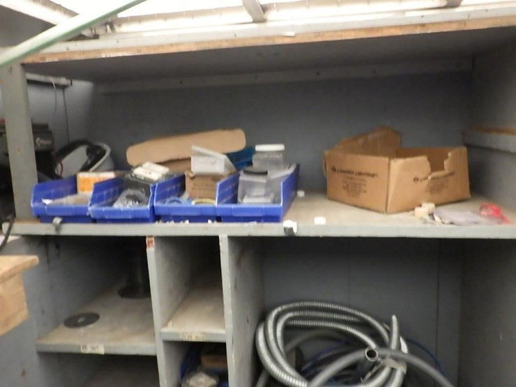 2004-ford-e350-image-13