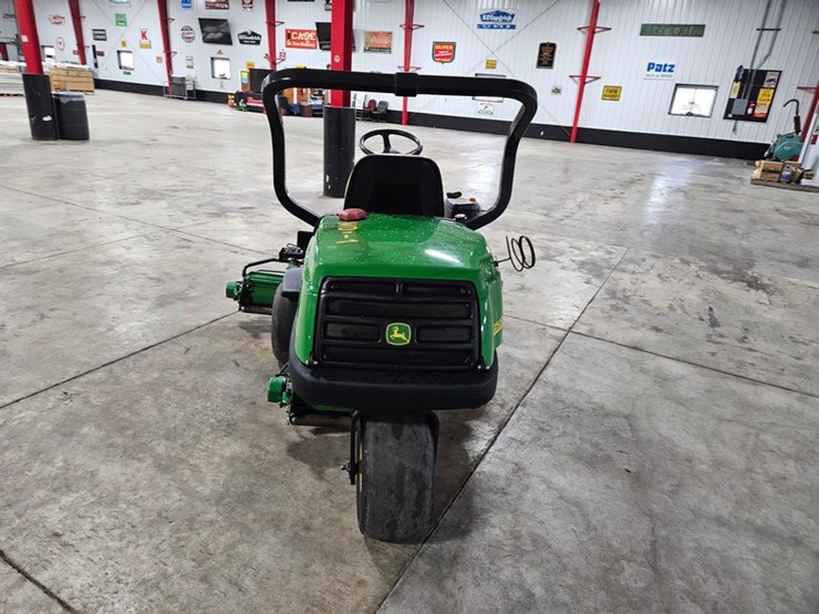 john-deere-2500e-image-4