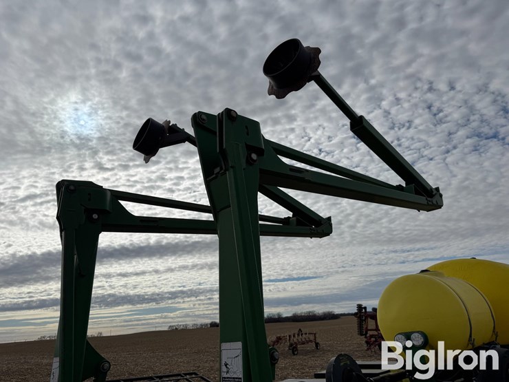 john-deere-1770nt-image-18