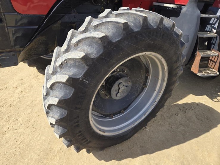 case-ih-mx180-image-15