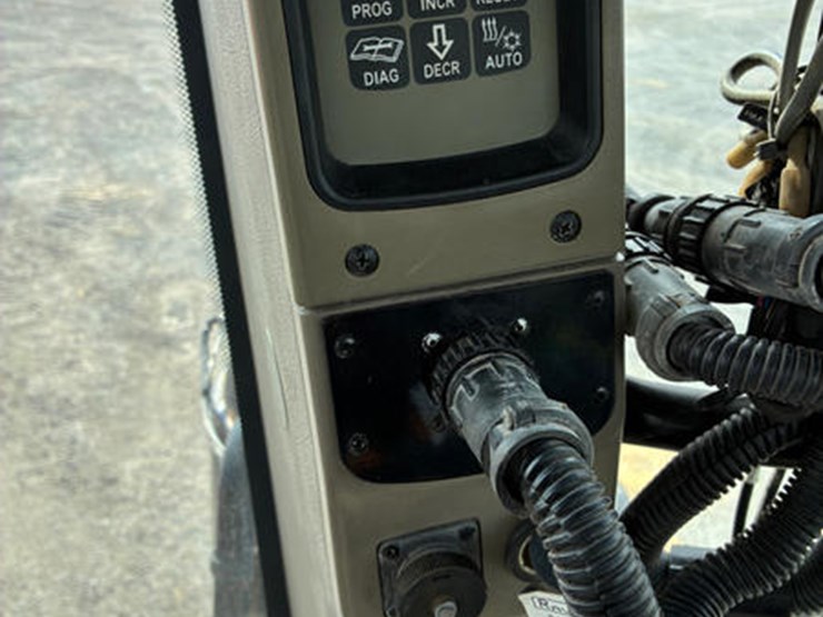 2013-new-leader-l4000g4-image-59