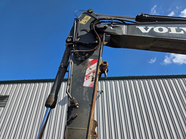 volvo-ec210cl-image-17