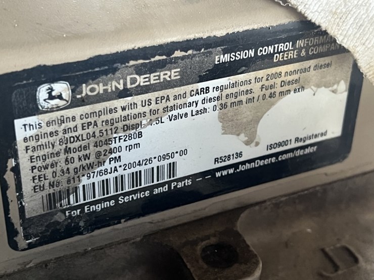 2025-john-deere-7-image-6