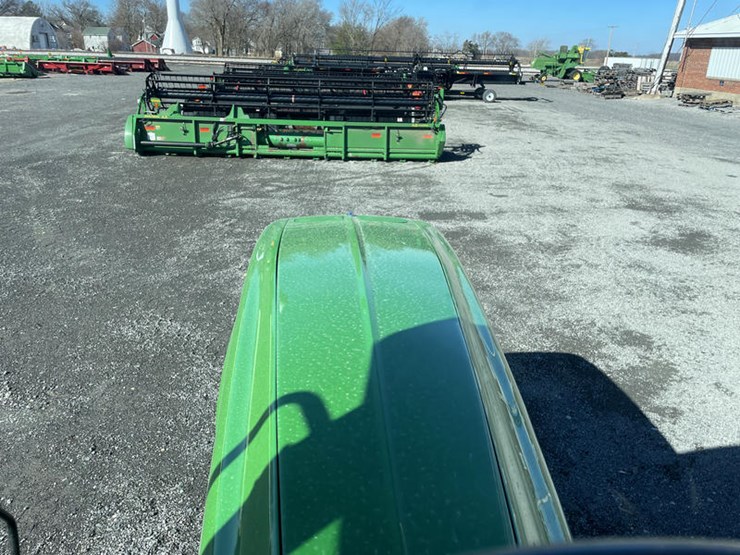 2002-john-deere-8520t-image-41