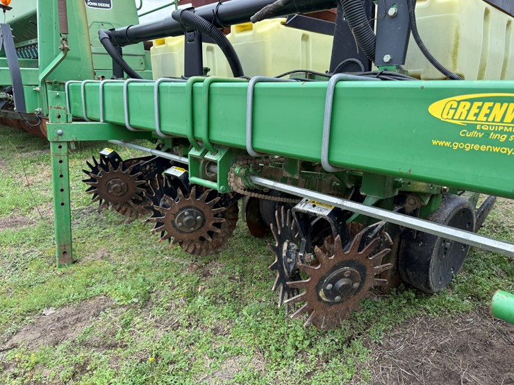 john-deere-1700-image-8