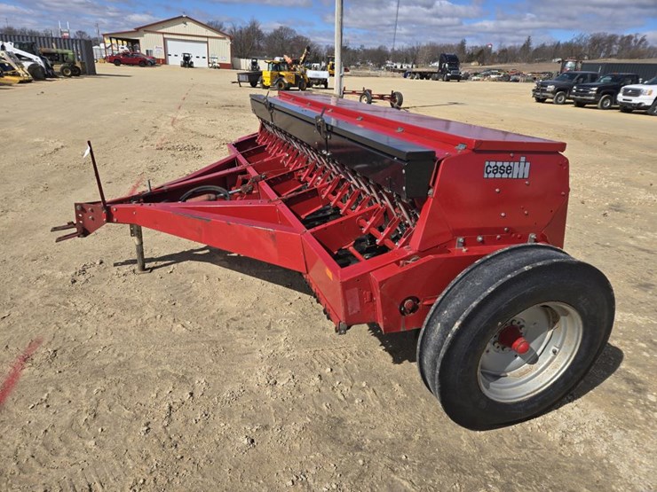 case-ih-5300-image-4