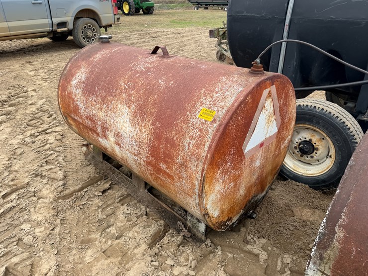 #41264-•-~275-gallon-fuel-tank-image-1