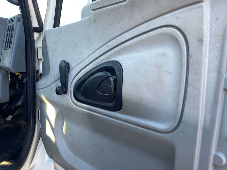 2007-international-durastar-4200-image-21