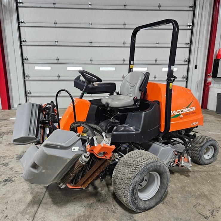#685 • Jacobsen LF550 Fairway Mower