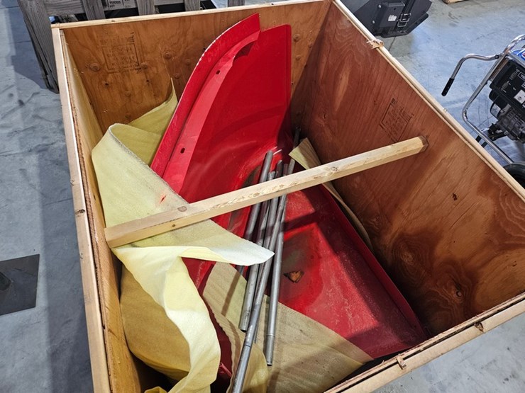 #673-•-pallet-of-baler-parts-image-7