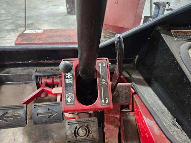 toro-groundsmaster-328d-image-25